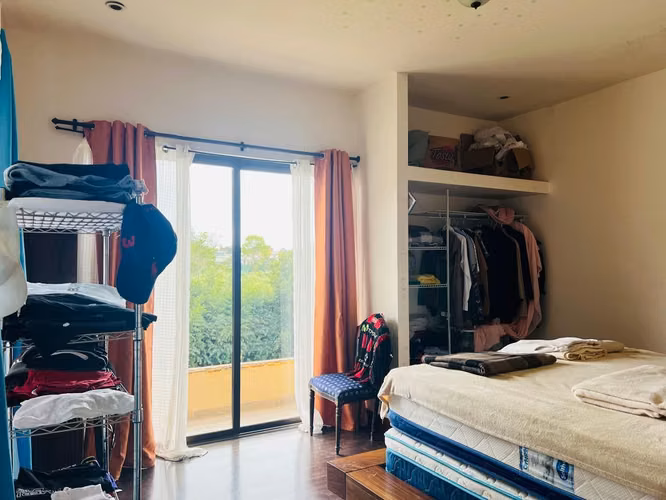 Venta de casa en San Rafael de Coronado en lote de 2500 m2