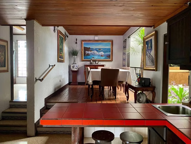 Venta de casa en San Rafael Escazú en lote de 1887 m2 - Imagen 15