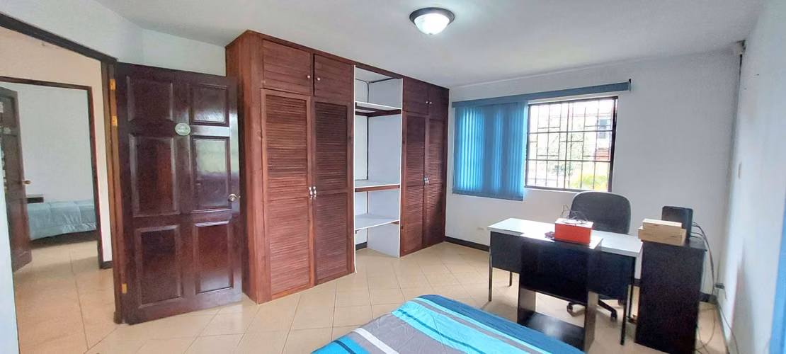 Venta Gran casa de lujo en Coronado – ¡Amplia, elegante y rodeada de naturaleza! con 5 habitaciones
