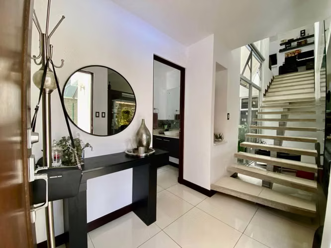 Venta de casa en Santa Ana Piedades