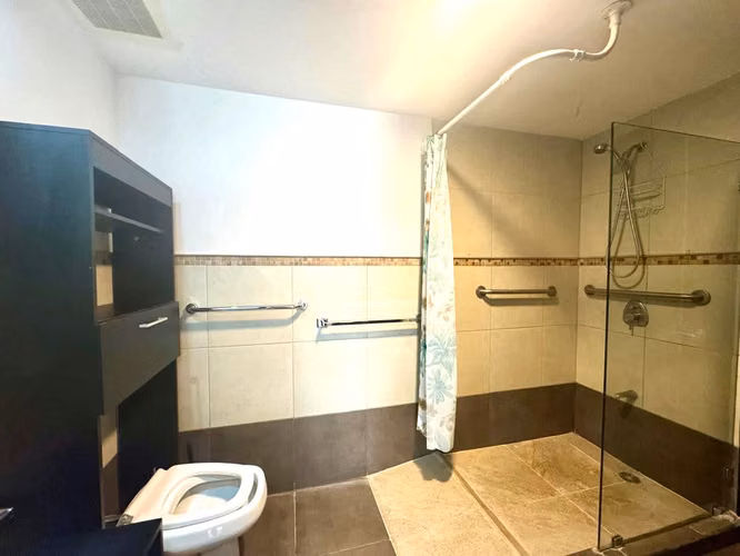 APARTAMENTO AMUEBLADO EN SANTA ANA
