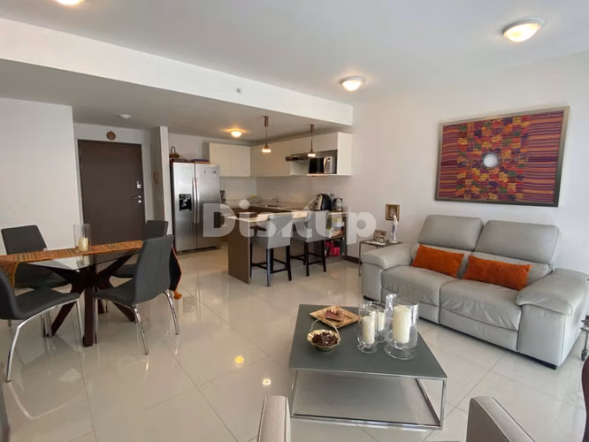 Venta de Apartamento de 3 hab. Nunciatura Flats, Rohrmoser. San José