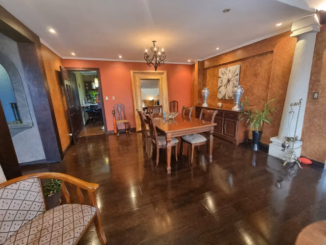 Se Vende Amplia Casa Heredia 6 Dormitorios