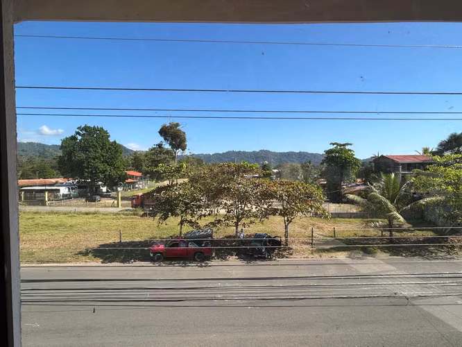 Venta de Local-Espacio Comercial en Playa Jacó