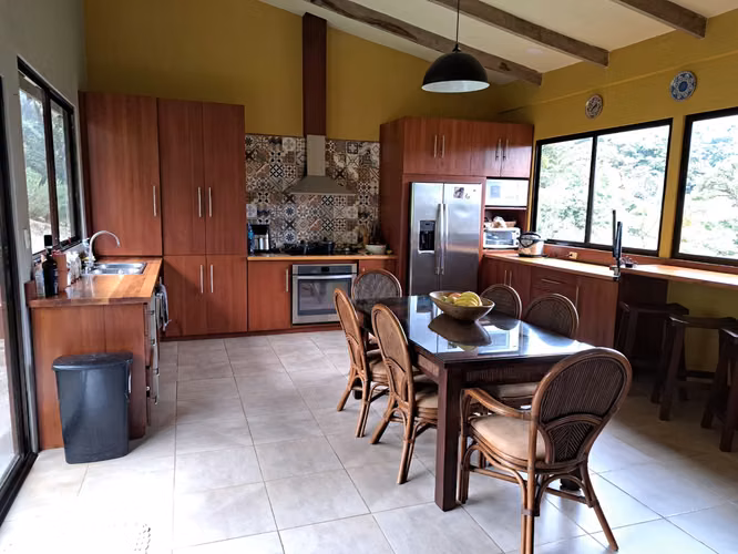 ¡Invierte en una de las zonas más exclusivas  de Costa Rica: Monteverde! - Imagen 4