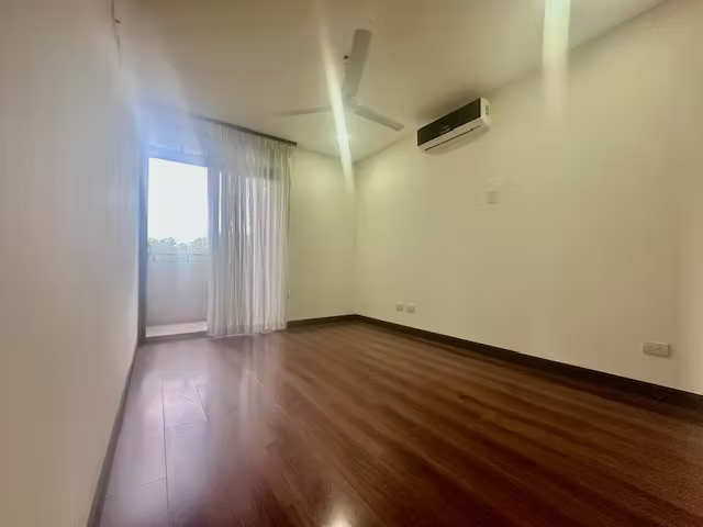 Gran Apartamento en Venta en Condominio en Pozos Santa Ana - Imagen 16