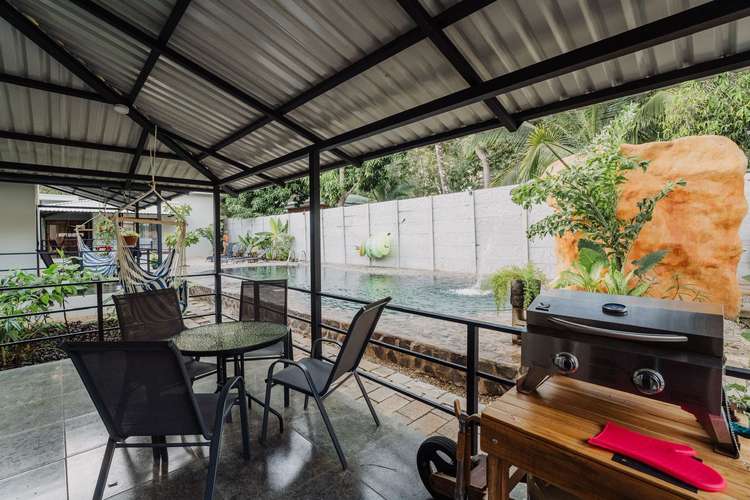 Venta de 4 Villas Modernas Totalmente Amuebladas con Piscina – Cerca de Playa Avellanas - Imagen 9