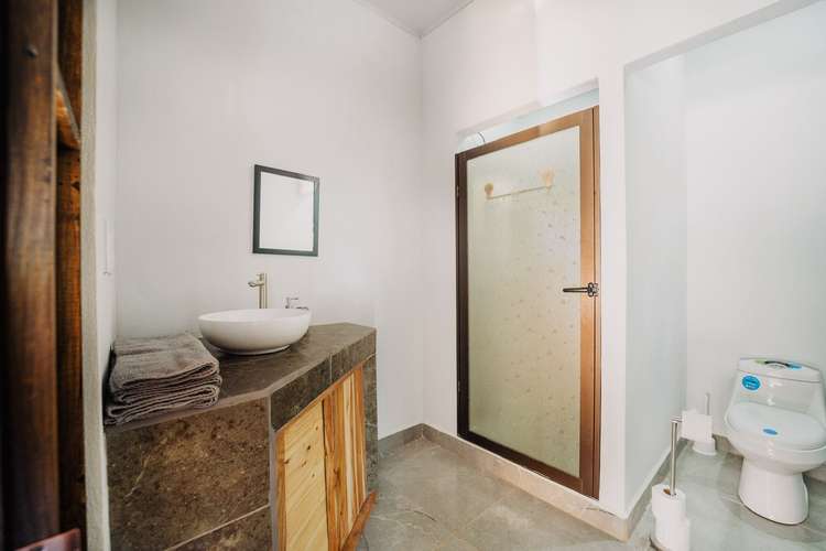 Venta de 4 Villas Modernas Totalmente Amuebladas con Piscina – Cerca de Playa Avellanas - Imagen 13