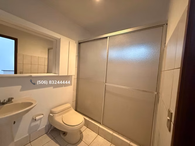 Alquiler de casa en Condominio. - Imagen 4