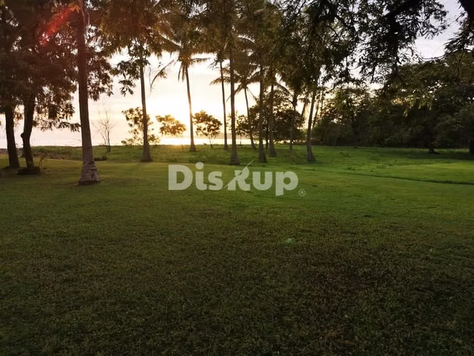 Oceanfront property for sale. 500 hectares. Guanacaste