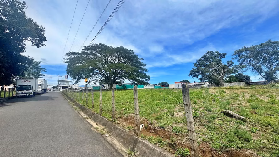 Venta de Propiedad Comercial, El Roble de Alajuela. (AD) - Imagen 1