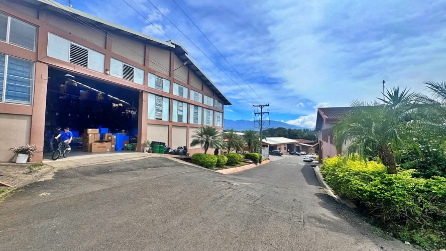 Venta de Propiedad Comercial, El Roble de Alajuela. (AD) - Imagen 8