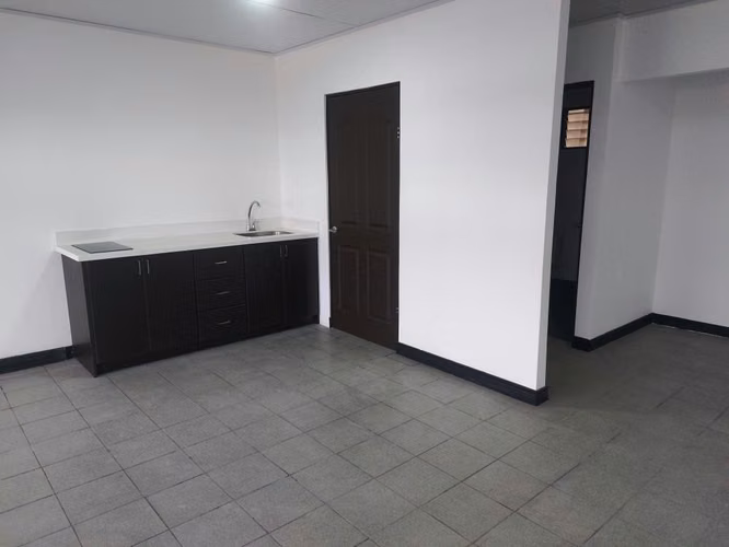 APARTAMENTO EN MATA REDONDA, SABANA NORTE. ESTADIO NACIONAL. - Imagen 5
