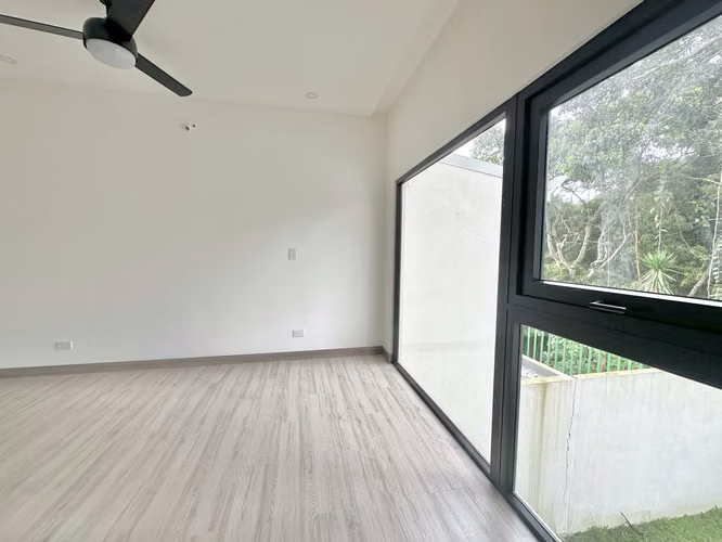 Casa Nueva en Alquiler en Santa Ana – HG - Imagen 8