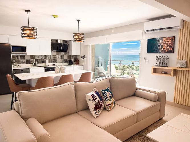Apartamentos Amoblados en Torre Premium en Jacó, Vista al Mar