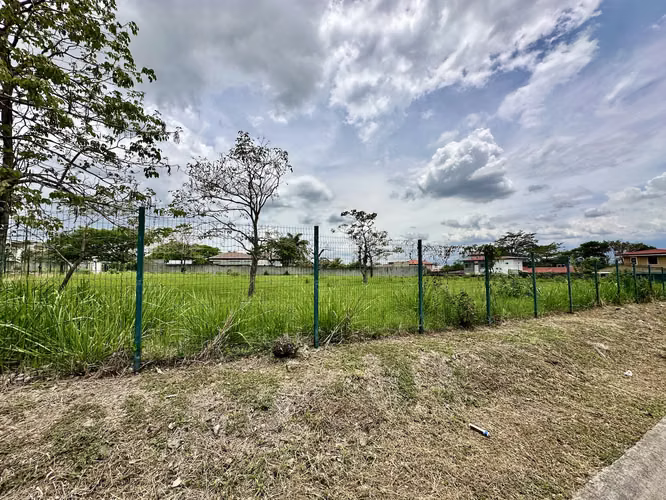 VENTA DE LOTE CON TOPOGRAFIA PLANA EN RIO ORO, LA CARAÑA, SANTA ANA - Imagen 8