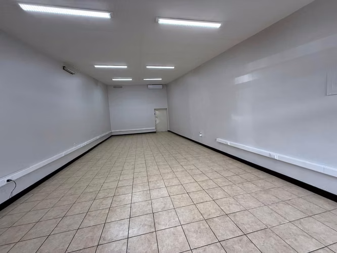 SE ALQUILA - LOCAL COMERCIAL CON EXCELENTE UBICACIÓN – SAN RAFAEL - ALAJUELA - Imagen 2
