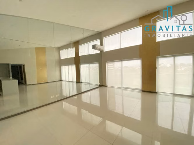 Apartment for rent in Rohrmoser | Penthouse | 3 parking | Appliances included | F 459