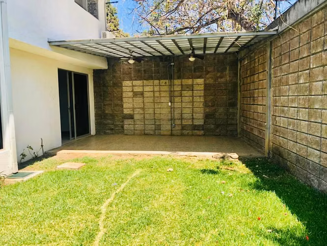 ALQUILO CASA EN POZOS  4dr 4.5 baños con o sin muebles - Imagen 3