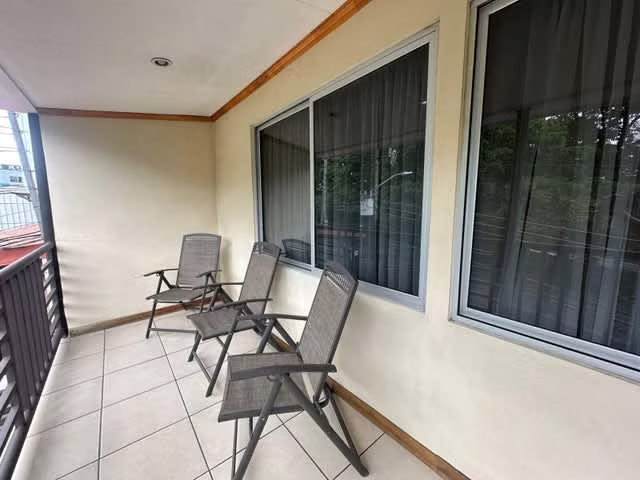 Venta de edificio en Anselmo Llorente Tibás