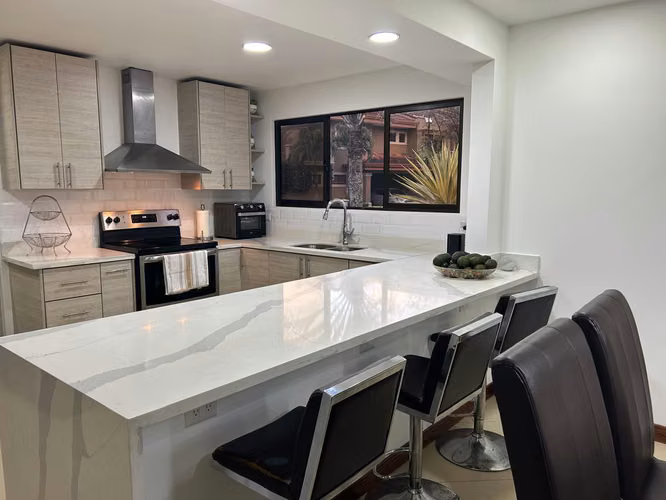 Alquiler de hermosa casa amueblada  en Condominio Villas De Valencia -Escazú. - Imagen 8