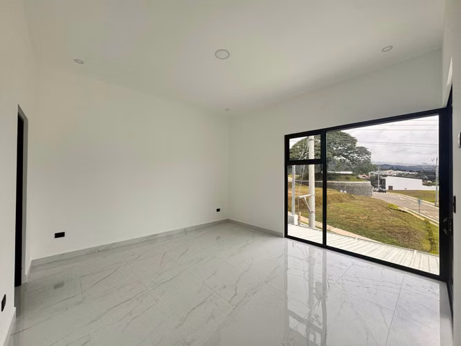 id 41127 Estrene su nuevo hogar en un condominio moderno y familiar - Imagen 4