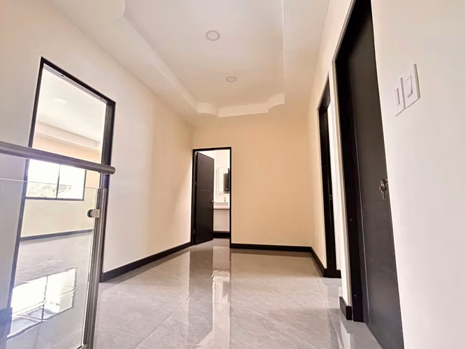 id 41071 Viva la experiencia de estrenar casa en un condominio de lujo - Imagen 12