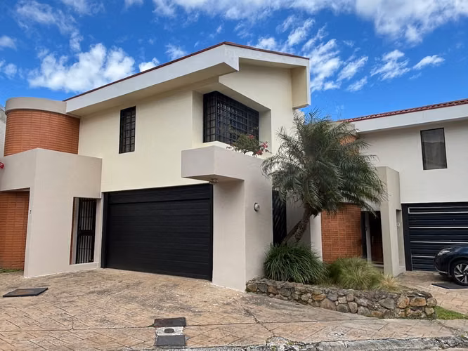 VENTA O ALQUILER DE CASA EN CONDOMINIO BONAIRE - ESCAZU - Imagen 15