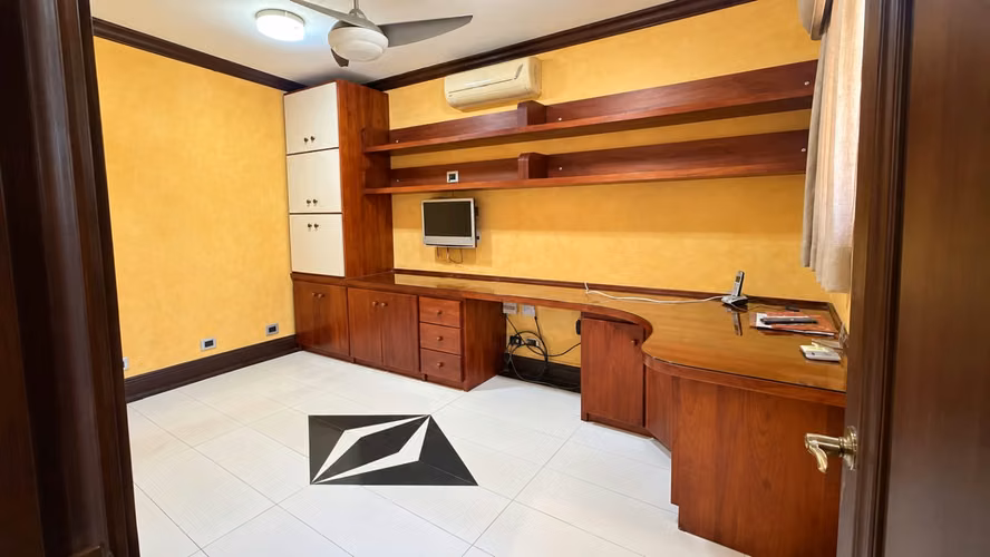 Venta Casa en Heredia Belén La Cañada | Piscina, Jardín y Casa de Huéspedes - Imagen 29