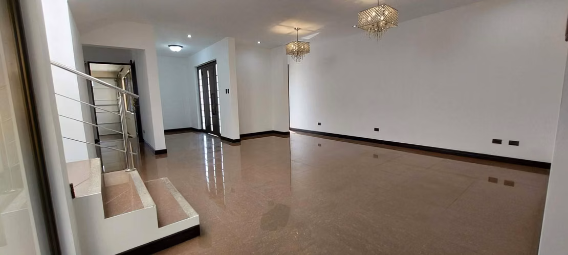 Venta de Casa en Condominio Francosta Ulloa Heredia