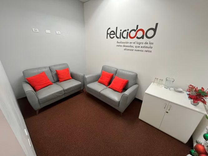 Oficina Premium en Tibás – 1,216 m² totalmente equipada - Imagen 5