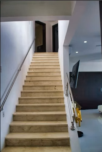 Venta de Casa de Playa Puntarenas Punta Leona | Frente al Mar | Lista para Habitar REBAJADA