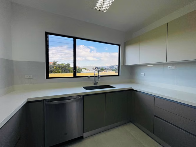 Venta de Apartamento en Escazu, Trejos Montealegre - Imagen 8