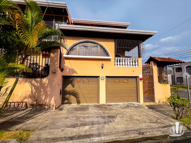Residencia en Venta en Residencial Cifuentes