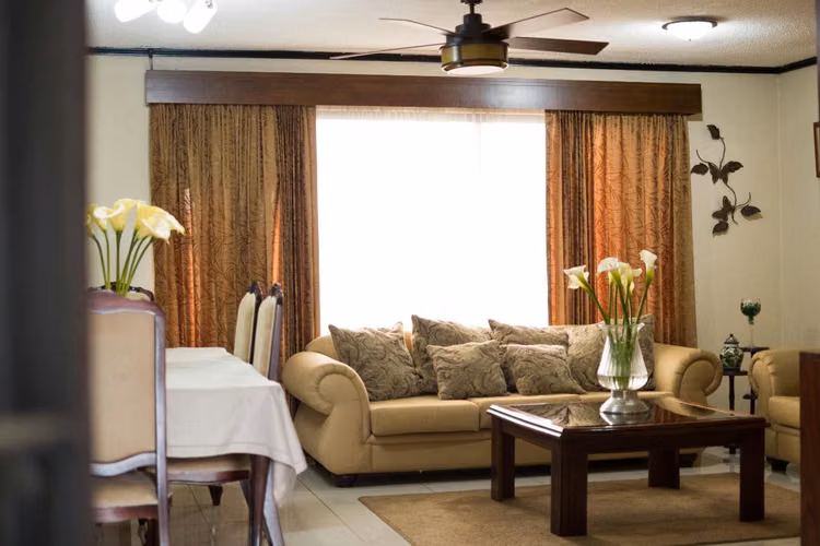 Venta de Condominio o departamento Ubicado en Escazu - Imagen 2