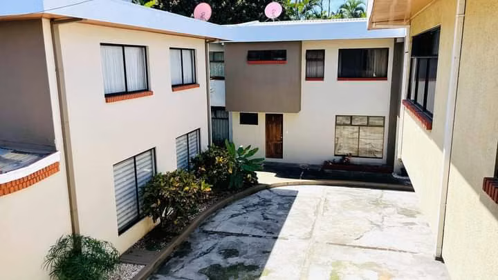 Venta de Condominio o departamento Ubicado en Escazu - Imagen 4