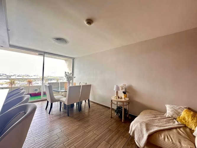 Apartamento en piso 7 con inquilino para inversión  en condominio Bellavista - Imagen 3