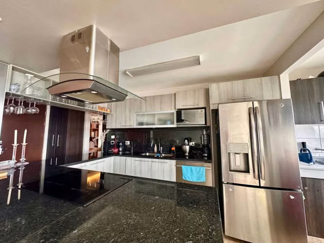 Apartamento en piso 7 con inquilino para inversión  en condominio Bellavista - Imagen 8