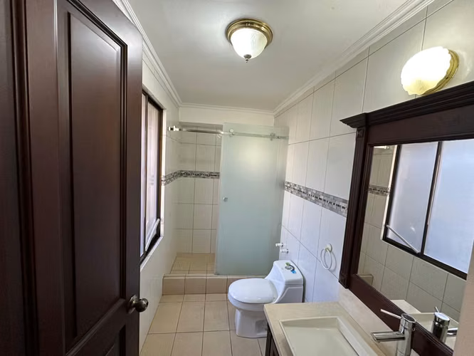 Venta de casa en Residencial Parque Valle del Sol, Lindora Pozos Santa Ana - Imagen 8