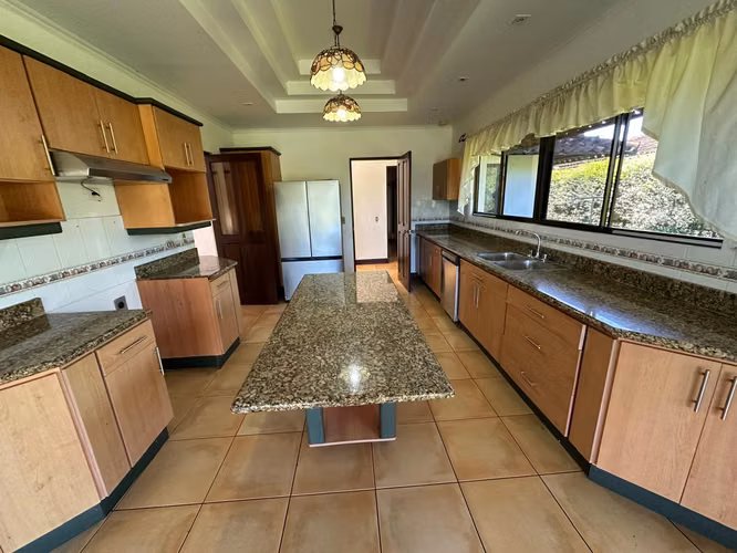 Venta de casa en Residencial Parque Valle del Sol, Lindora Pozos Santa Ana - Imagen 18