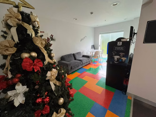 Oficina Corporativa Lista para Operar en Expreso Tibás – 274 m² - Imagen 8