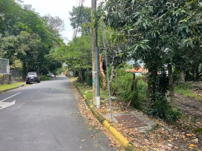 Venta de OPORTUNIDAD propiedad en Santa Ana. ID 41457