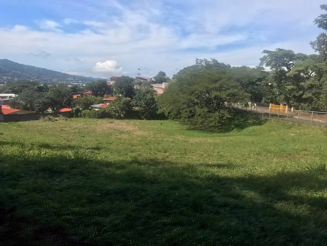 Venta de Propiedad en Santa Ana. ID 41458