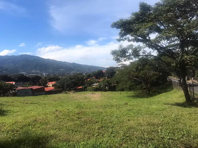 Venta de Propiedad en Santa Ana. ID 41458