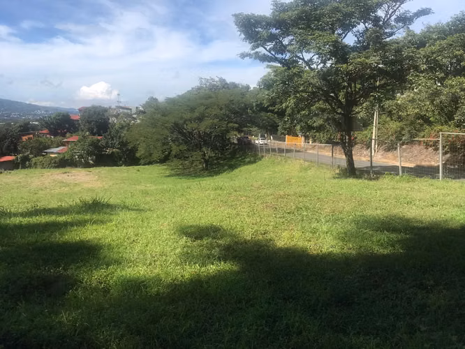 Venta de Propiedad en Santa Ana. ID 41458