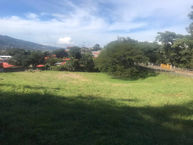 Venta de Propiedad en Santa Ana. ID 41458