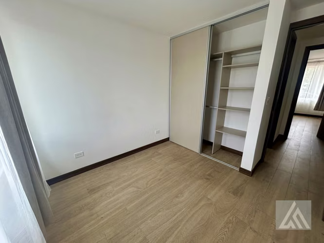 Se Alquila Casa como Nueva en Condominio Hacienda El Cafeto, Ribera de Belén - Imagen 12