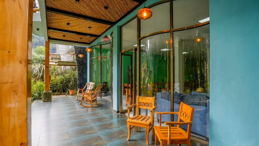 Venta de propiedad comercial en el Tirol Angeles San Rafael Heredia Lote 5820 m2