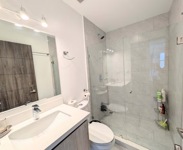 Heredia Contemporanea casa concepto abierto 3 garajes piscina rancho