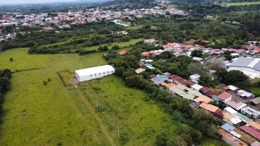 SE VENDE BODEGA SANTA BARBARA HEREDIA